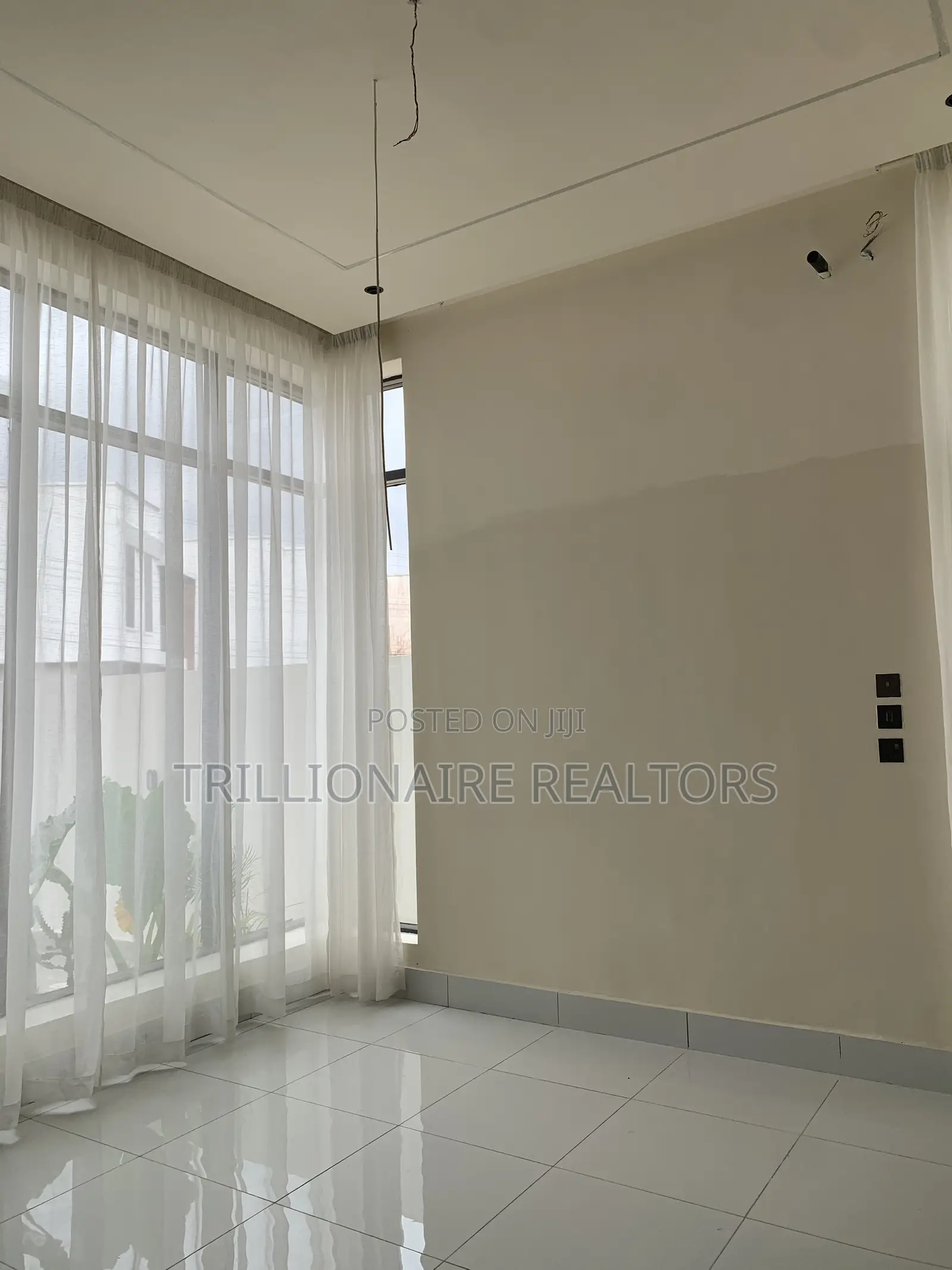 5bdrm Duplex in Orchid Lekki, Chevron for sale in Chevron