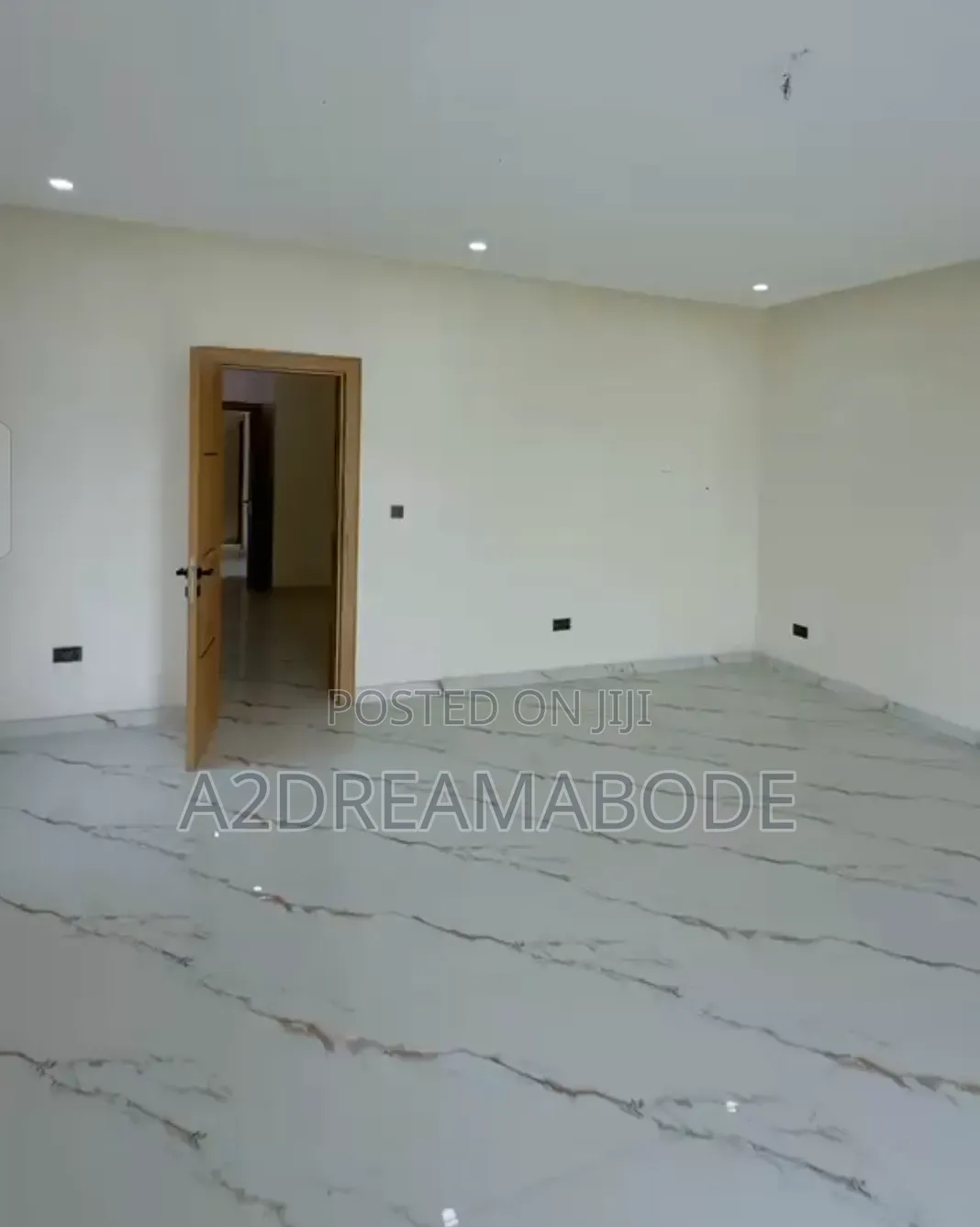 4bdrm Duplex in Ogudu Gra for sale in Ogudu GRA