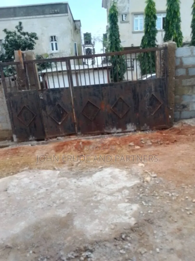 3bdrm Bungalow in Citzen Avenue, Dawaki for sale in Dawaki