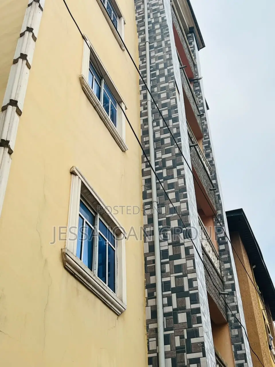Furnished 17bdrm Block of Flats in Awada, Onitsha for sale in Onitsha