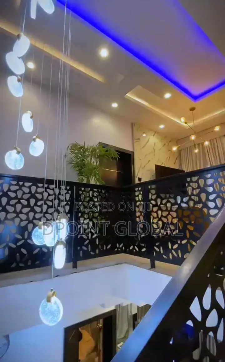 Furnished 5bdrm Duplex in In Estate, Alakuko for sale in Alakuko
