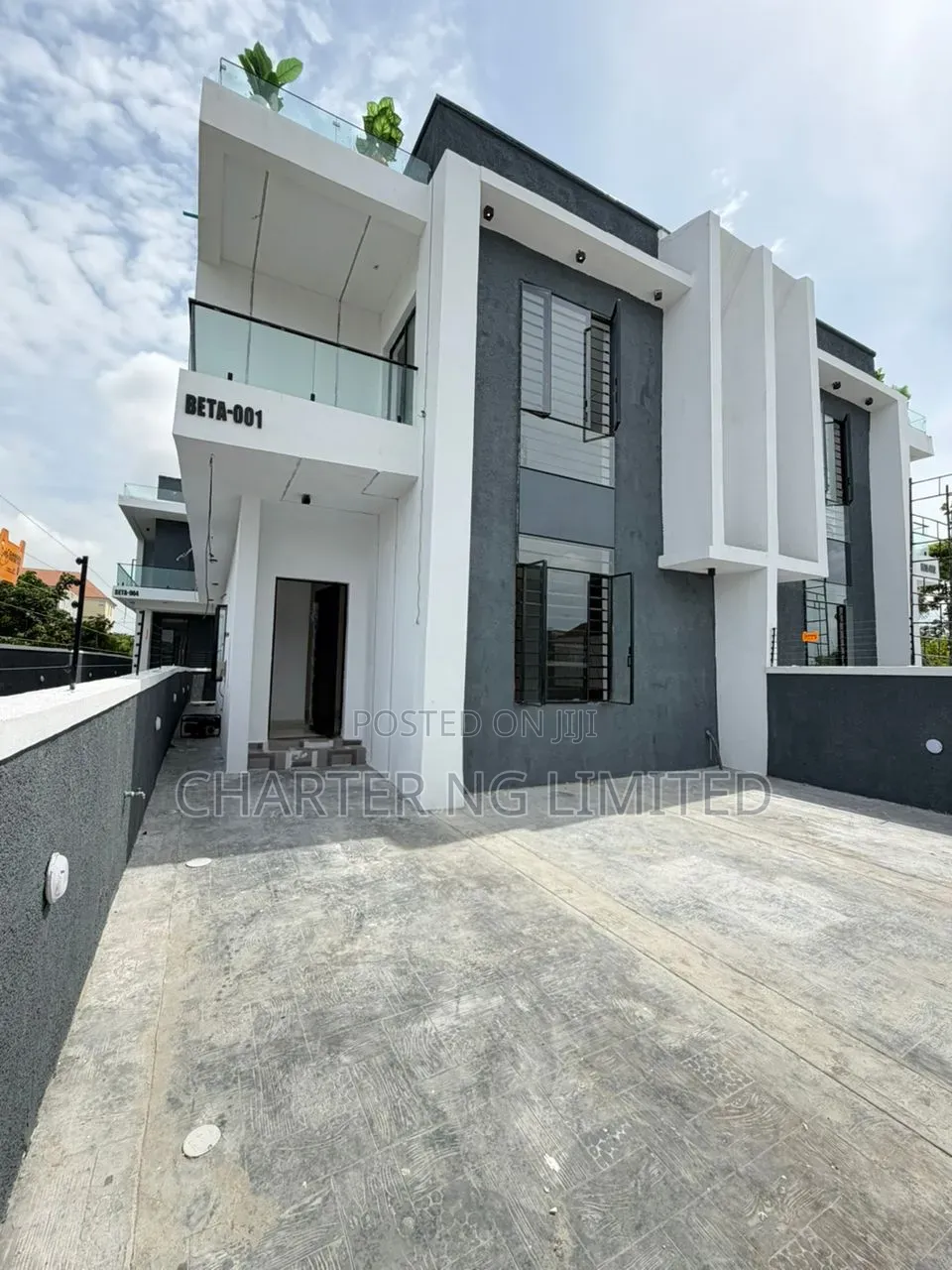 4bdrm Duplex in Charter Ng Ltd, Lekki for sale in Lekki