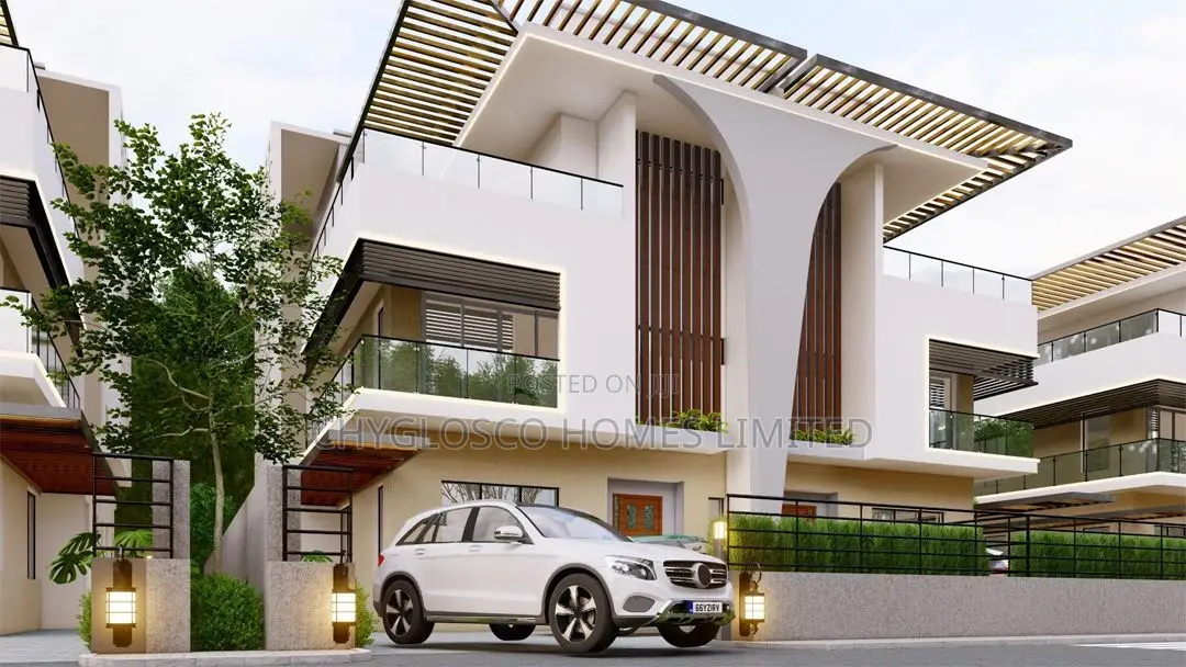 5bdrm Duplex in 08 Garden Garden, New Layout for sale in New Layout