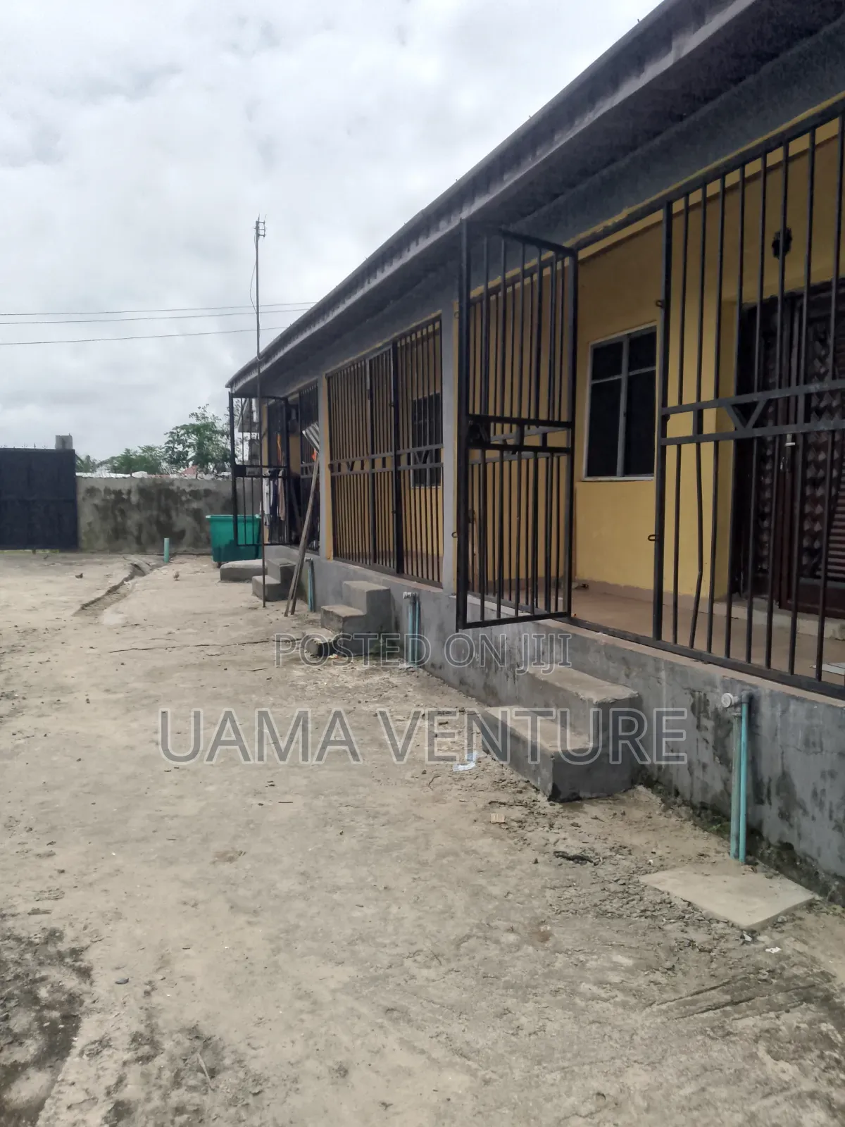 Mini Flat in Eleko for rent in Eleko