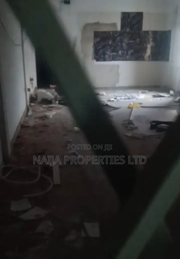 Office Space on 2nd Floor Directly on the Express at Ogunfayo, Awoyaya in Awoyaya