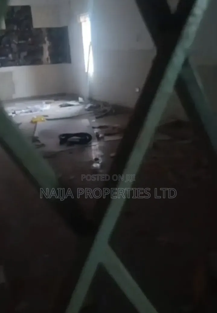 Office Space on 2nd Floor Directly on the Express at Ogunfayo, Awoyaya in Awoyaya