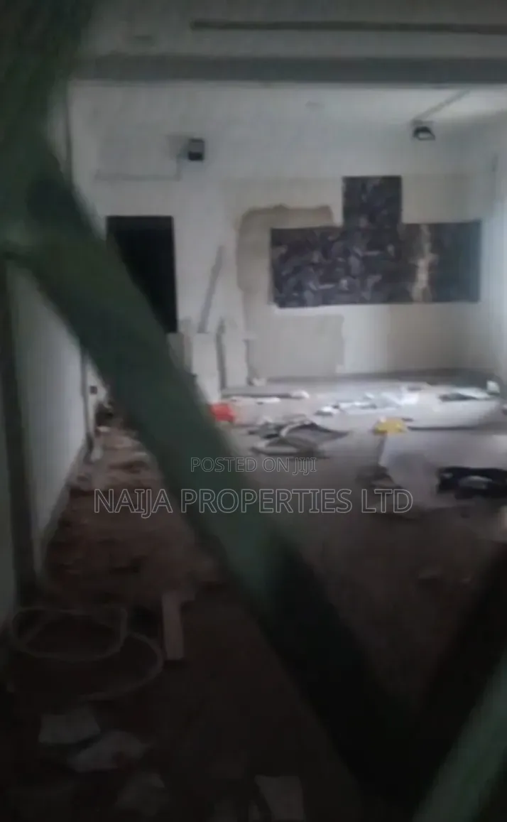 Office Space on 2nd Floor Directly on the Express at Ogunfayo, Awoyaya in Awoyaya