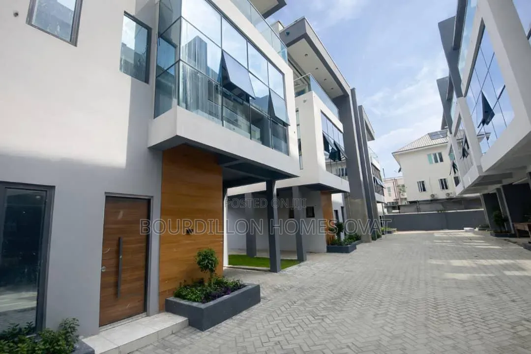 4bdrm Duplex in Oniru Victoria for rent in Victoria Island Extension