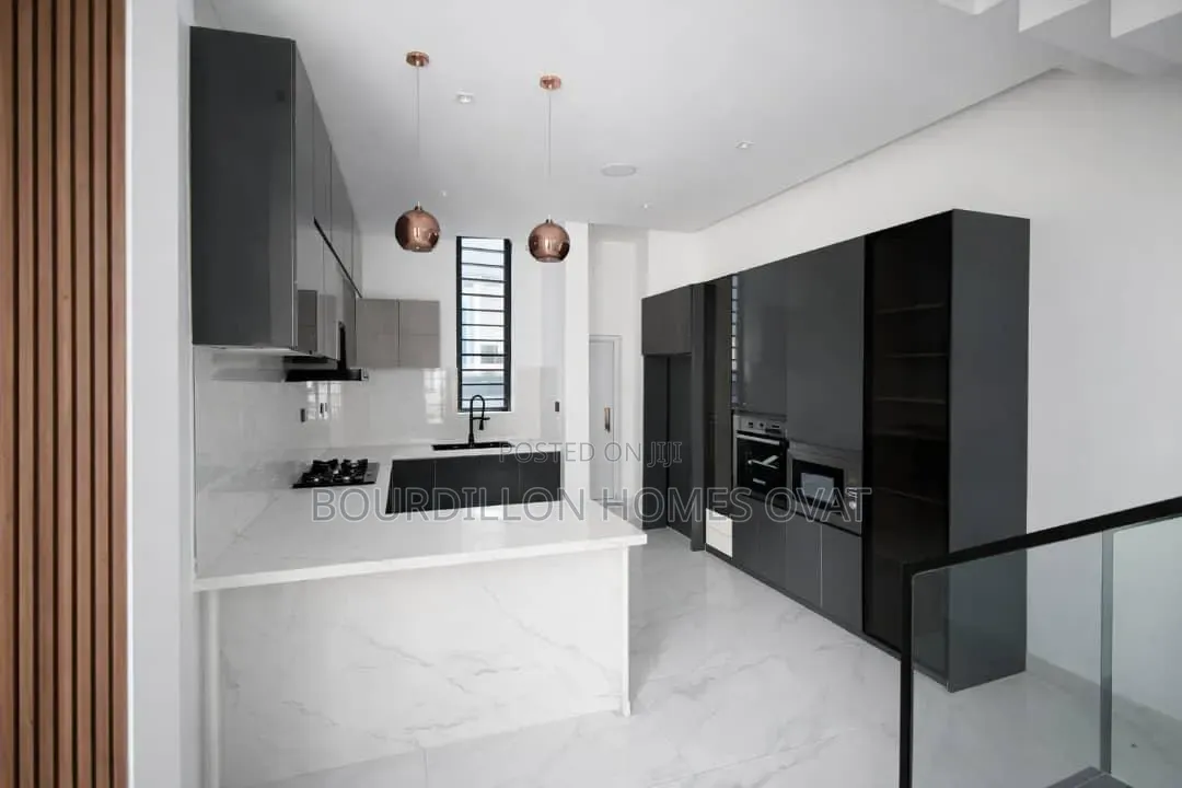 4bdrm Duplex in Oniru Victoria for rent in Victoria Island Extension