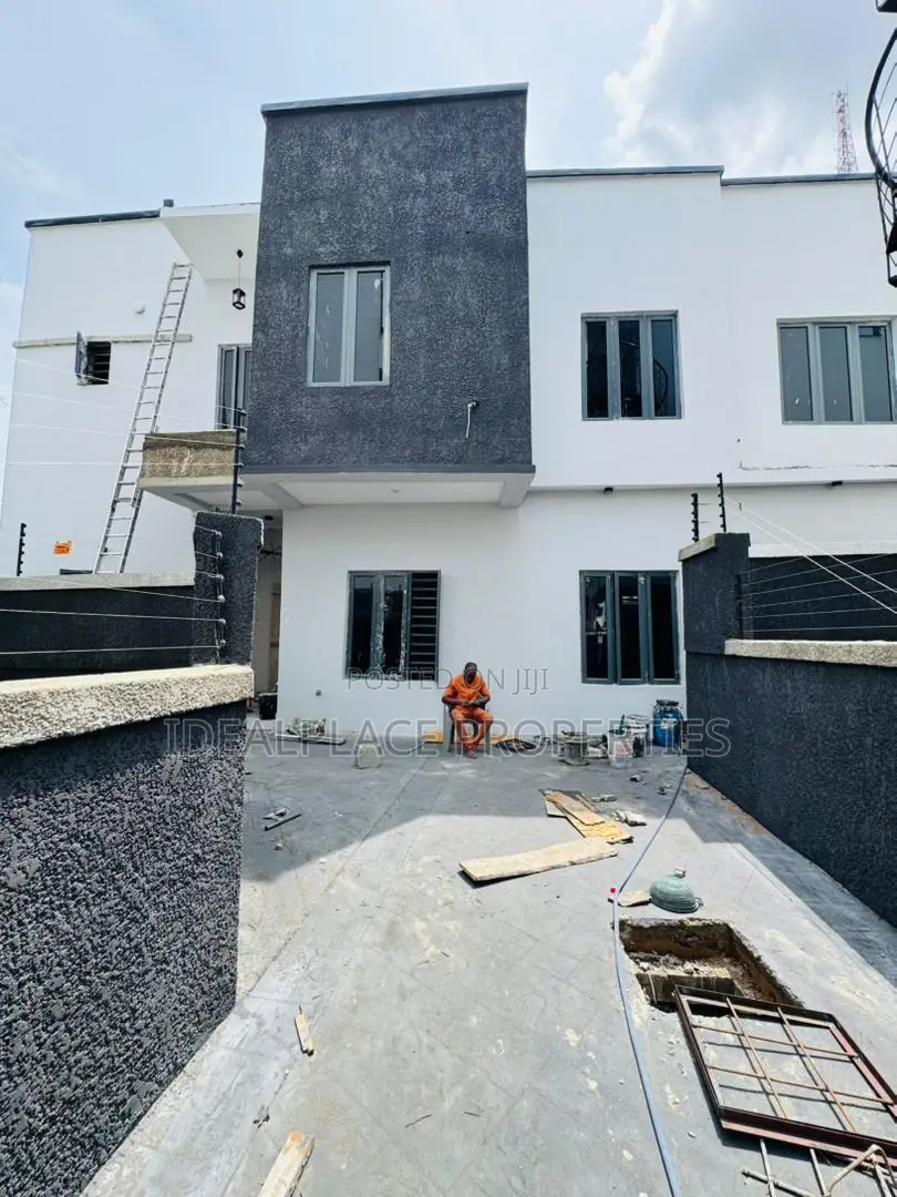 4bdrm Duplex in Omole Phase 1 for sale in Omole Phase 1
