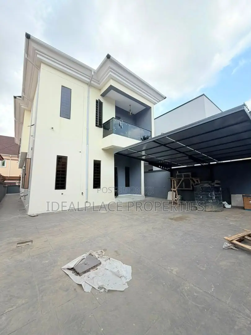 5bdrm Duplex in Omole Phase 2 for sale in Omole Phase 2