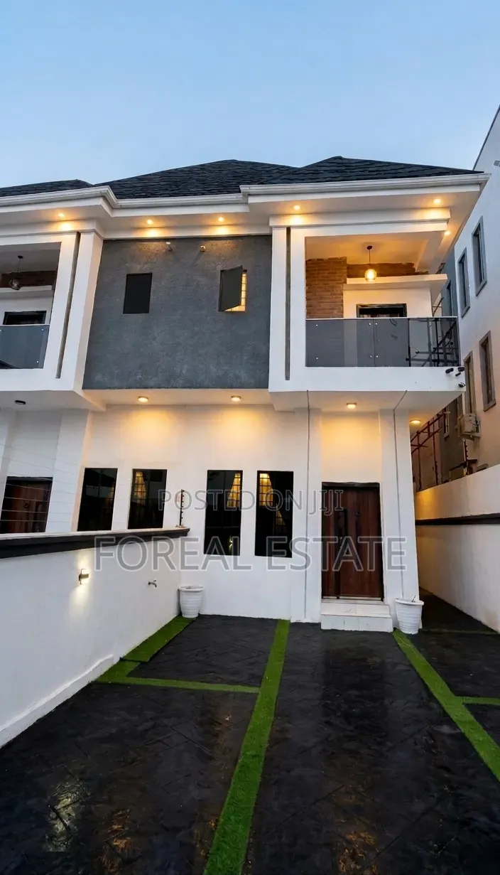 Fully Furnished Serviced 3 Bedroom Duplex in Lekki - Self Compound in Lekki Phase 1