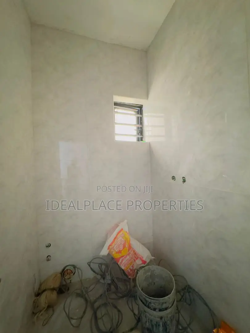 4bdrm Townhouse/Terrace in Gbagada for sale in Gbagada