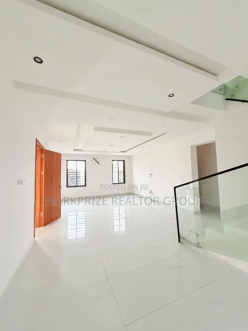 4bdrm Duplex in Opic Isheri for sale in Isheri North