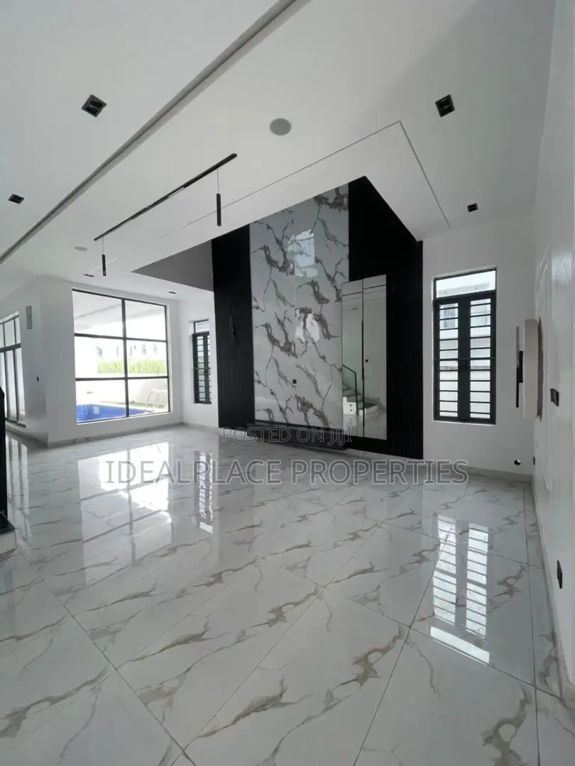 5bdrm Duplex in Ajah for sale in Ajah