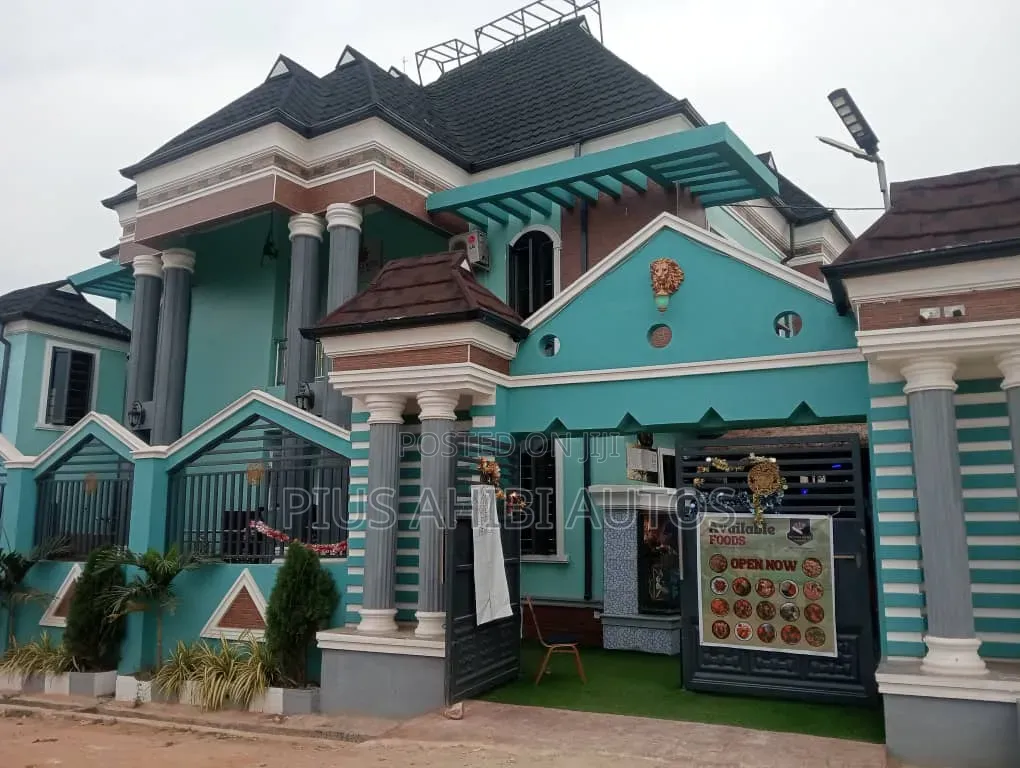 Furnished 8bdrm Duplex in Obafemi-Owode for sale in Obafemi-Owode