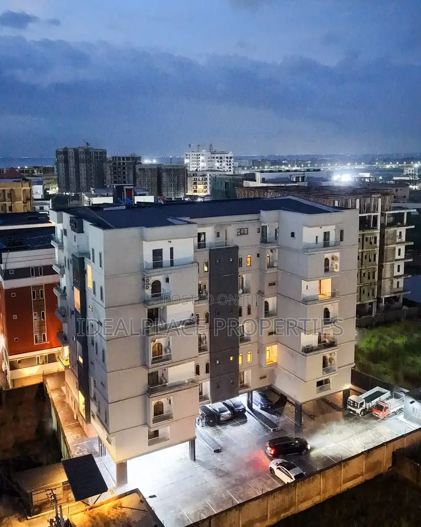 2bdrm Maisonette in Lekki Phase 1 for sale in Lekki Phase 1