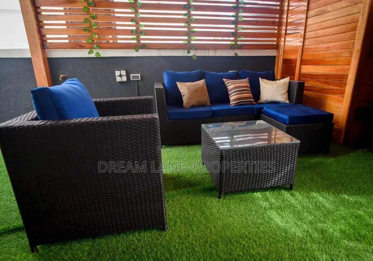 Furnished 5bdrm Duplex in Lekki County, Ikota for sale in Ikota