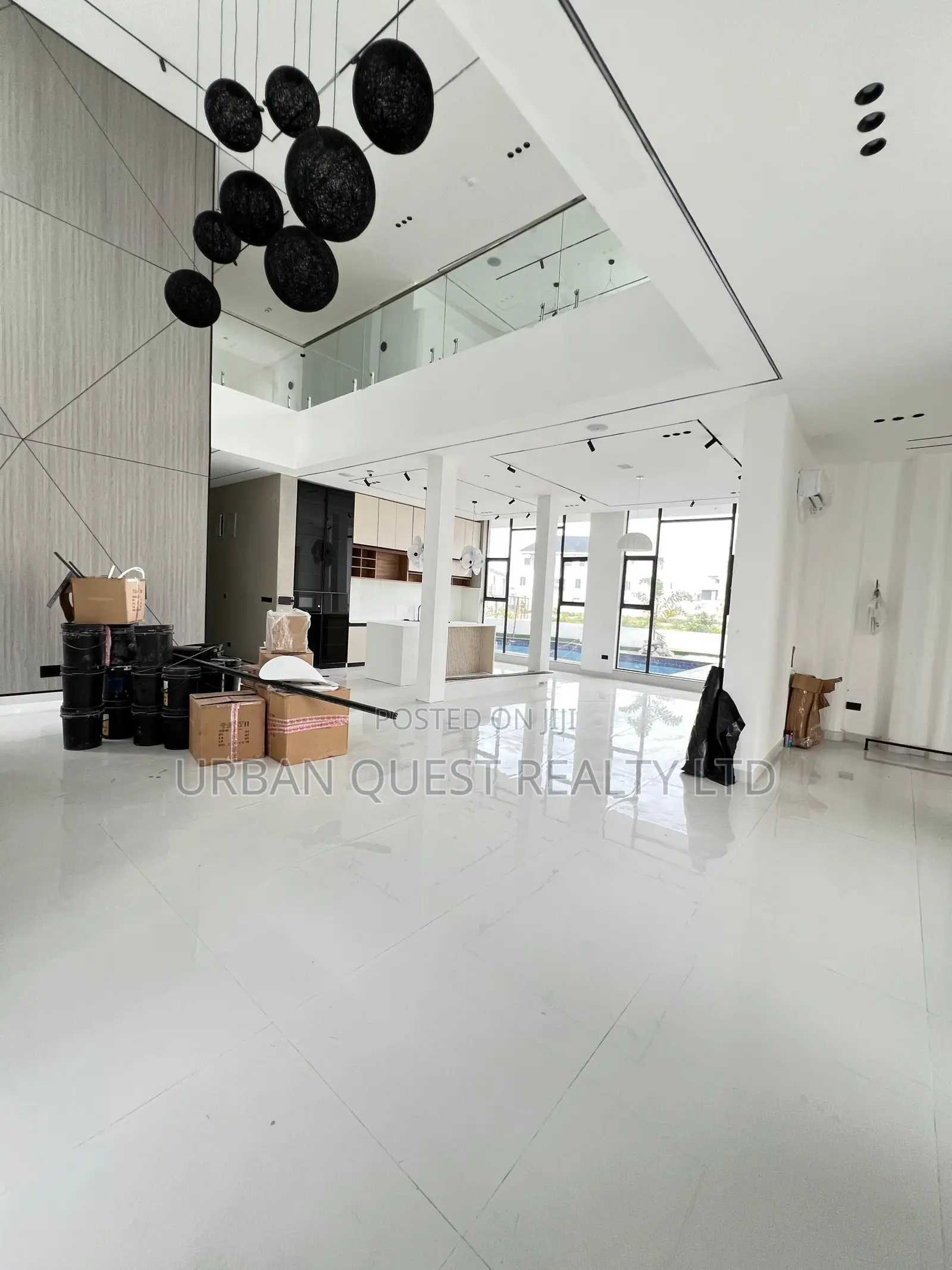 6bdrm Duplex in Osapa london for sale in Osapa london