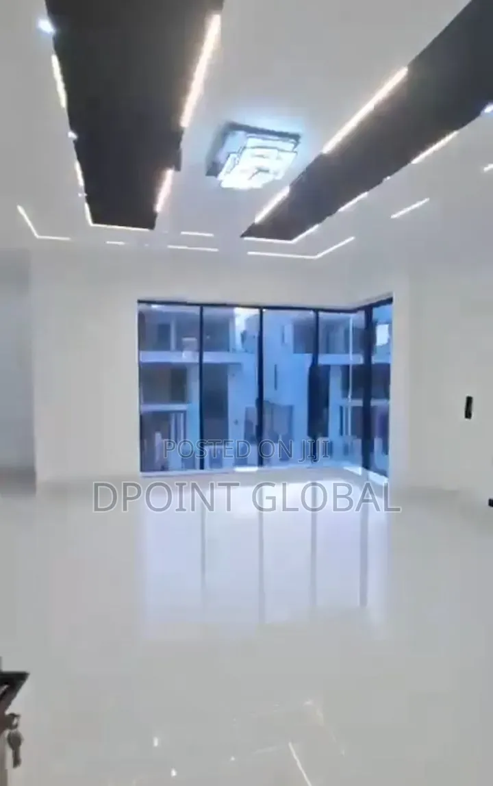 5bdrm Duplex in In Estate, Ilaje / Lekki for sale in Ilaje / Lekki