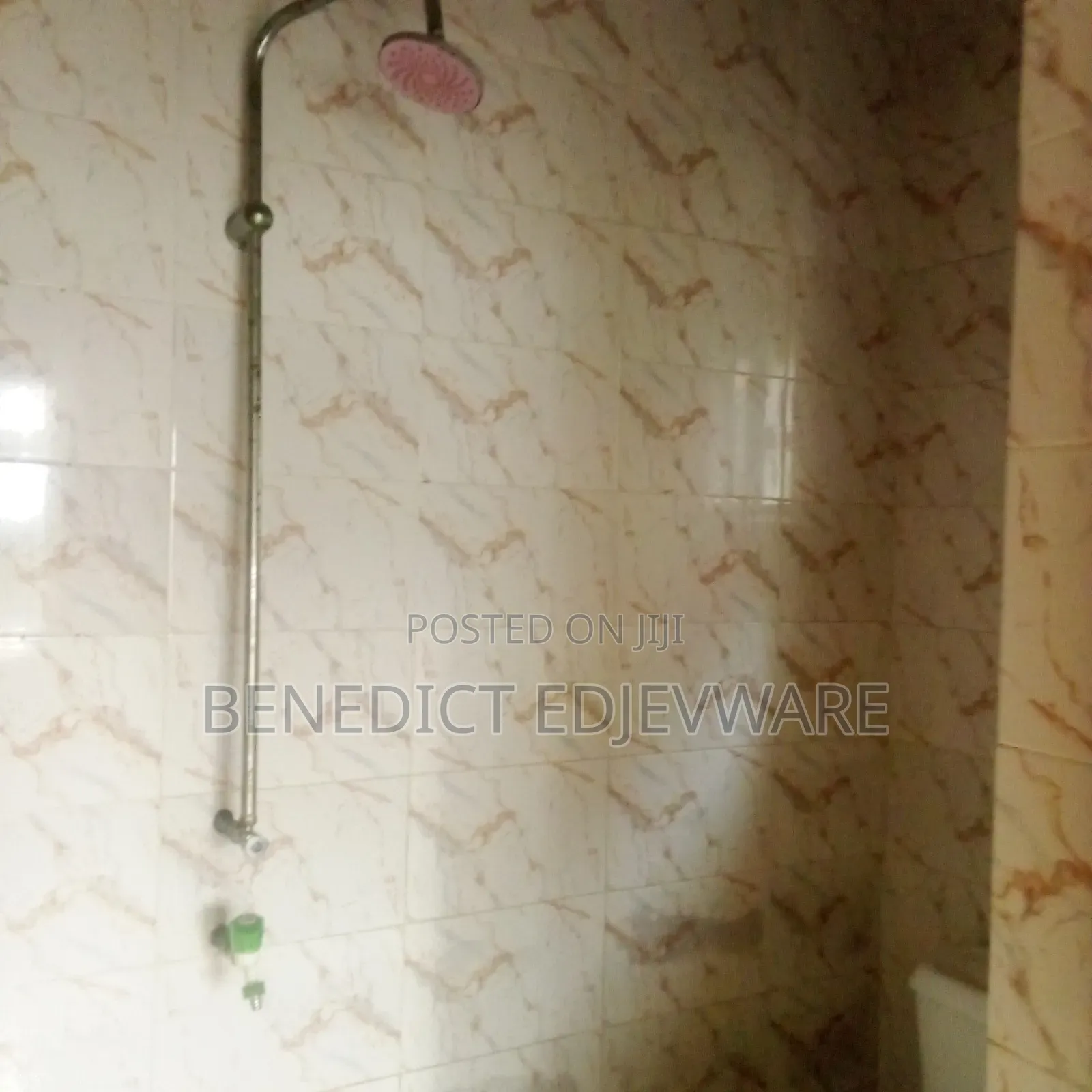 2bdrm Bungalow in Awoyaya New Road for rent in Awoyaya