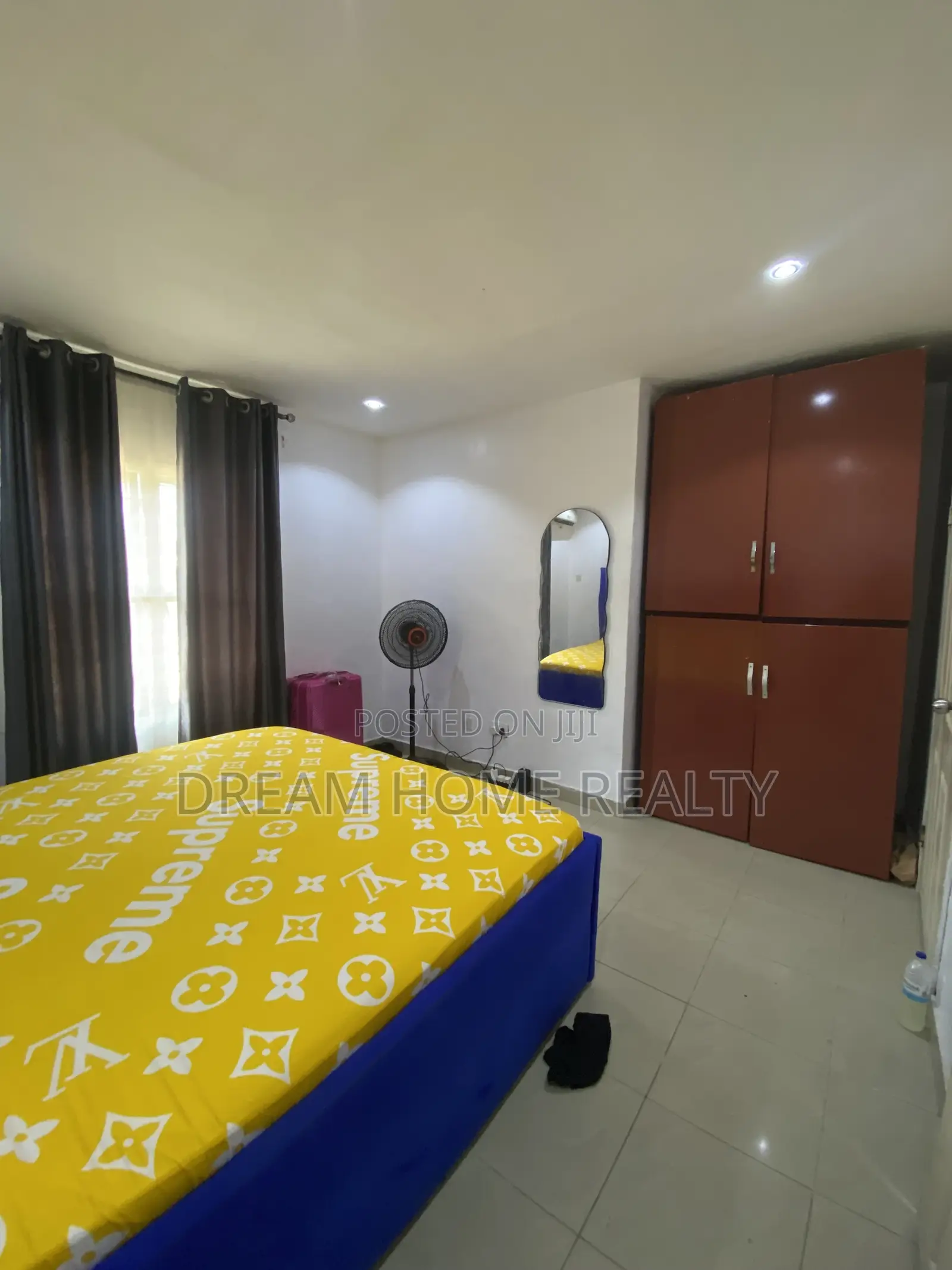 Ladies Weekly Shortlet Fully Serviced Apartment in Ikota