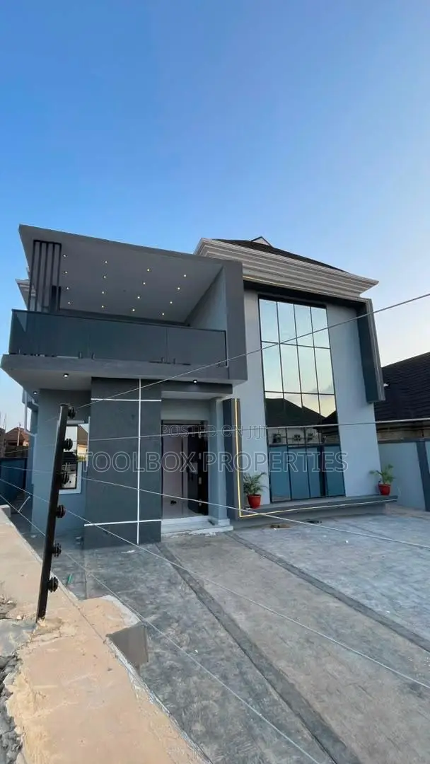4bdrm Duplex in Kola Lawal,Oke’Badan, Akobo for sale in Akobo