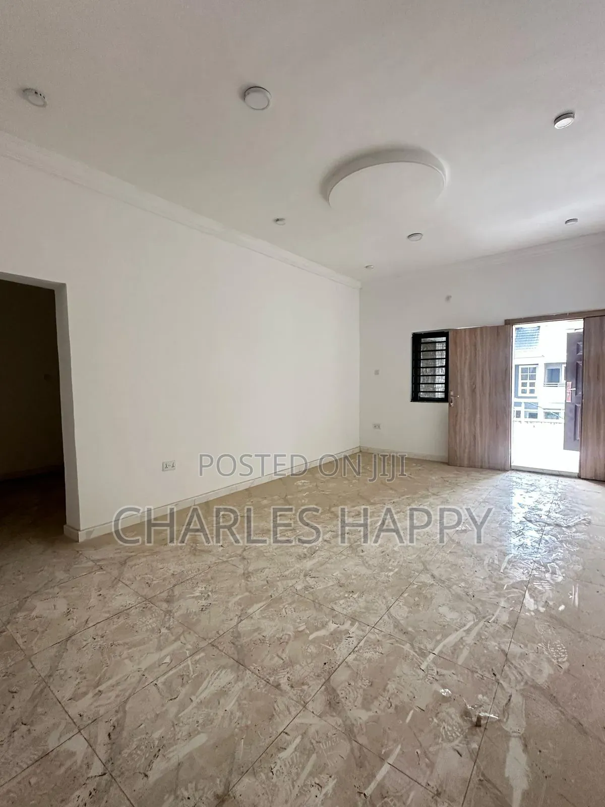 3bdrm Apartment in Ikate - Ilasan, Lekki Phase 2 for rent in Lekki Phase 2