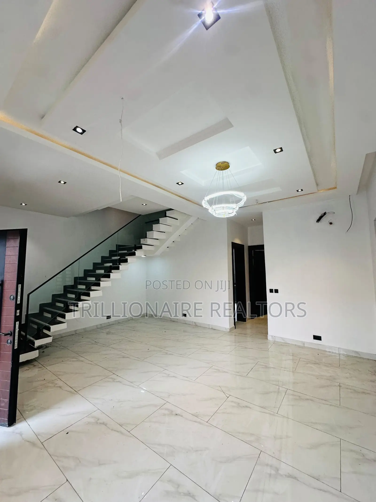4bdrm Duplex in Sangotedo for sale in Sangotedo