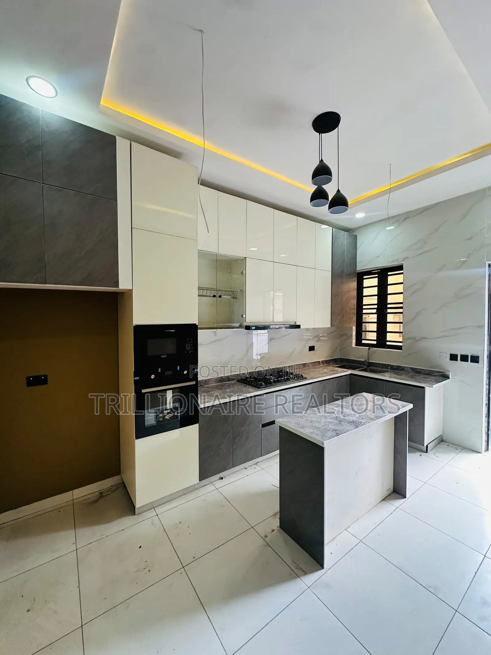 4bdrm Duplex in Sangotedo for sale in Sangotedo