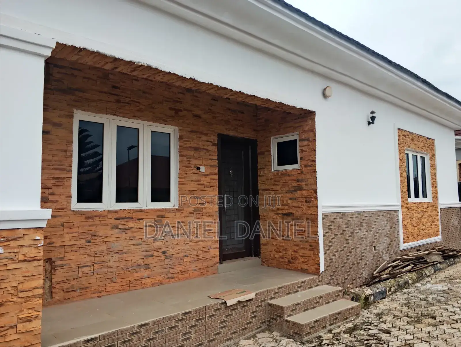 4bdrm Bungalow in Centenary City, Enugu for rent in Enugu
