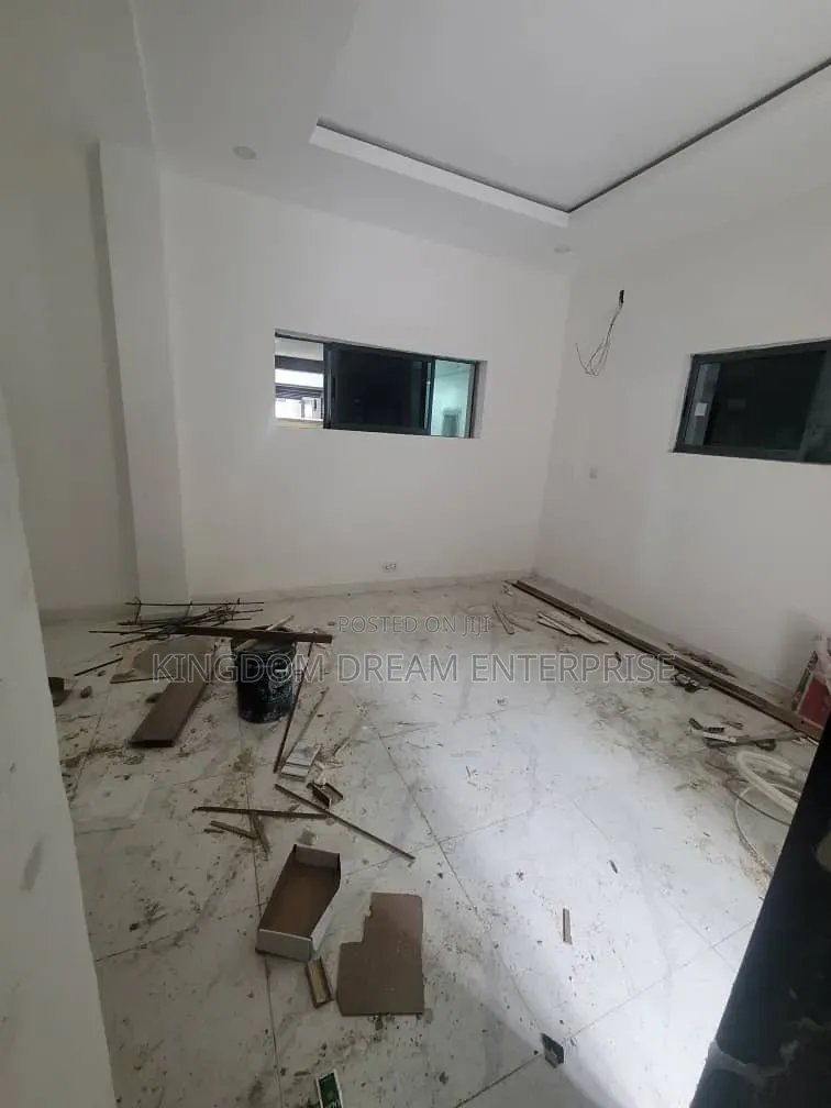 1bdrm Apartment in Lekki Phase 1 Lagos for rent in Lekki Phase 1