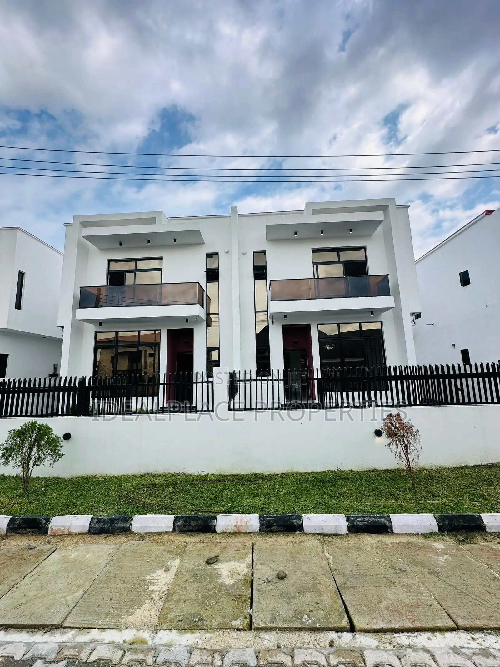 4bdrm Duplex in Sangotedo for sale in Sangotedo