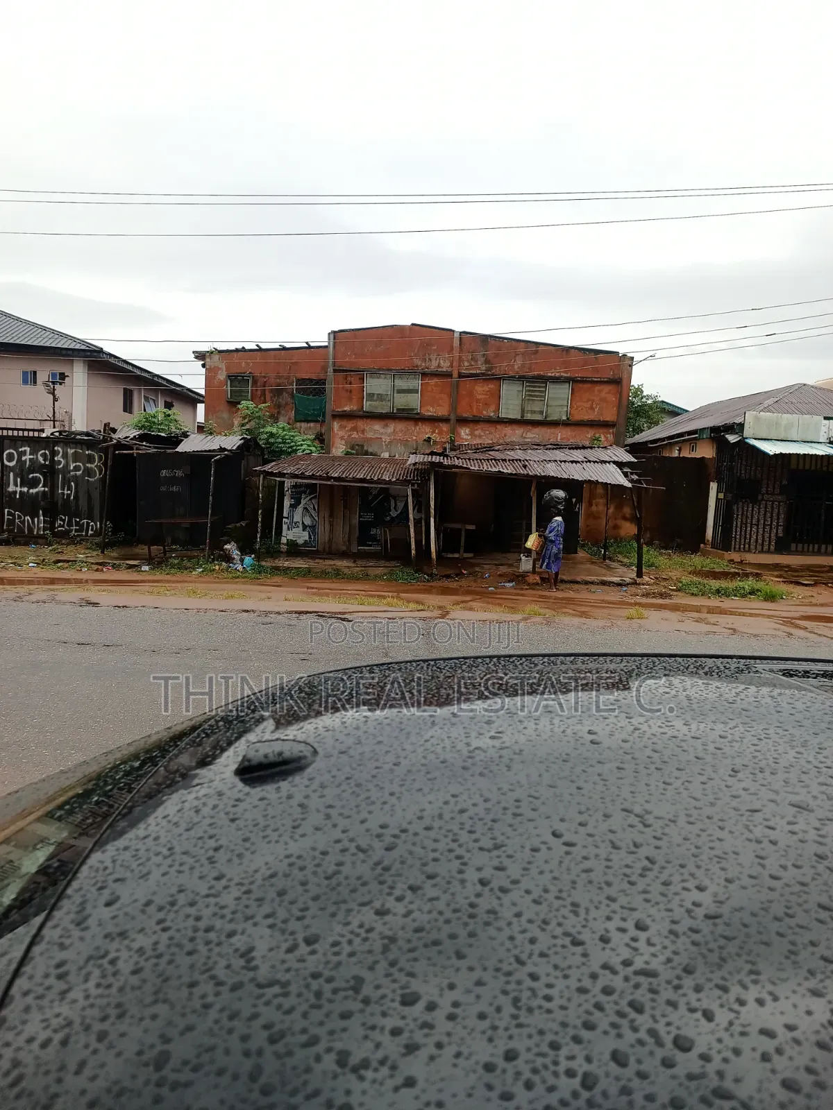 2bdrm Block of Flats in Ugbowor, Benin City for sale in Benin City