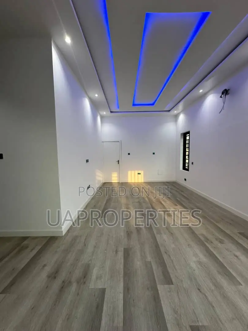 Furnished 4bdrm Duplex in Donald'S Court, Awoyaya for sale in Awoyaya