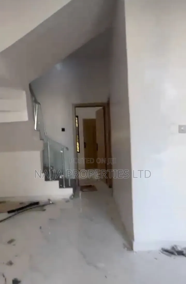 4bdrm Duplex in Oakland Garden, Sangotedo for rent in Sangotedo