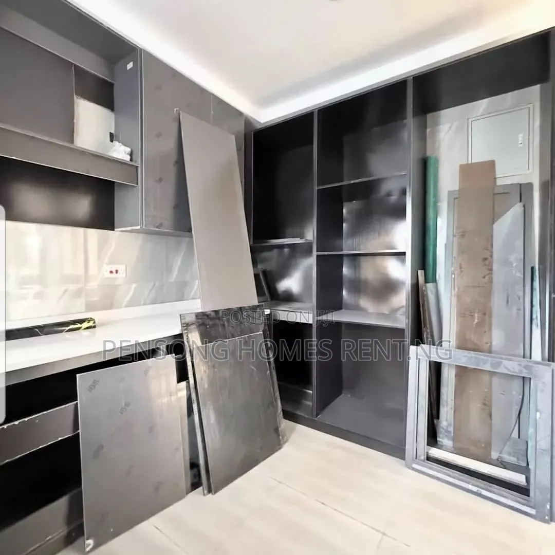 4bfrom Duplex in Lekki Phase 1