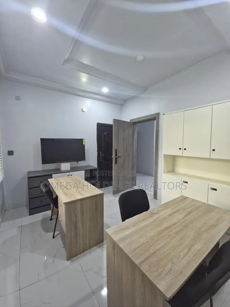 Furnished 3bdrm Block of Flats in New Bodija for rent in Bodija