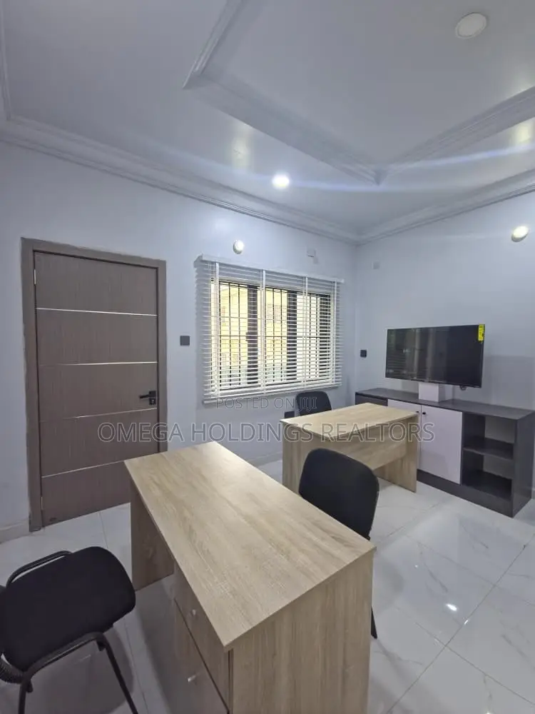 Furnished 3bdrm Block of Flats in New Bodija for rent in Bodija
