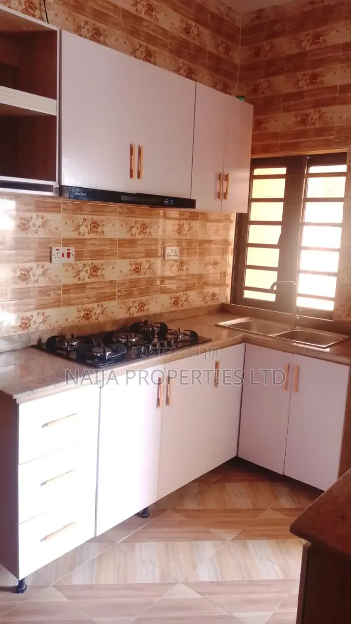 2bdrm Apartment in Ogunfayo, Awoyaya for rent in Awoyaya
