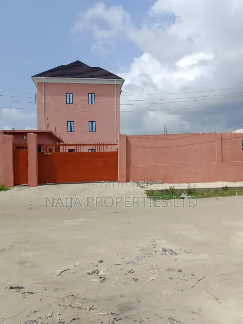 2bdrm Apartment in Ogunfayo, Awoyaya for rent in Awoyaya