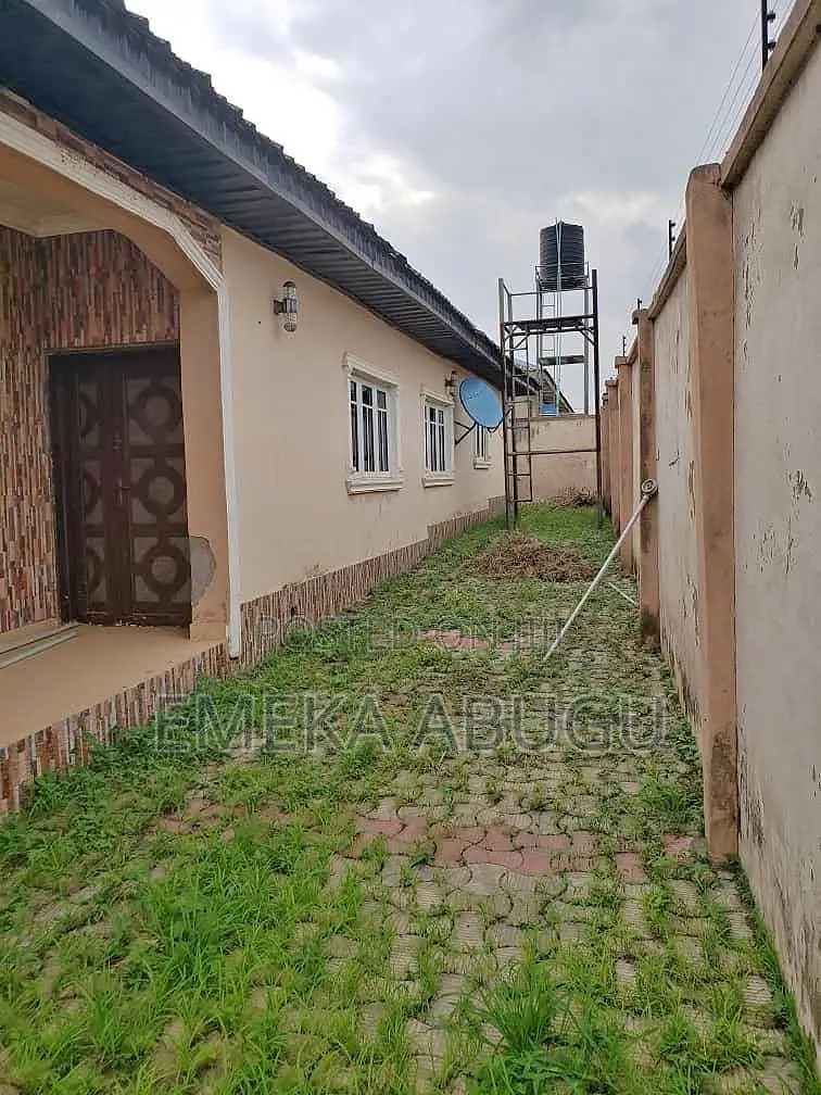 3bdrm Bungalow in Iwo Road for sale in Iwo Road