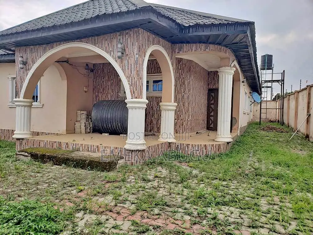 3bdrm Bungalow in Iwo Road for sale in Iwo Road