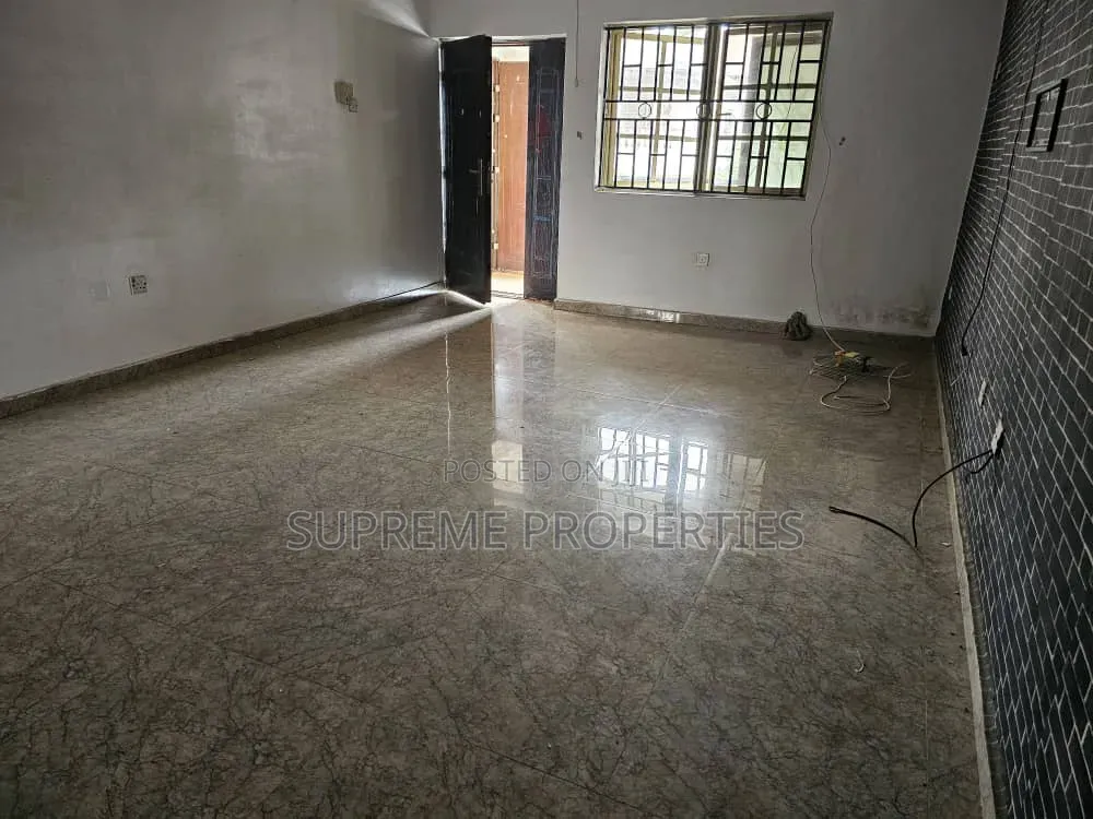 3bdrm Block of Flats in New Bodija, Ibadan for rent in Ibadan