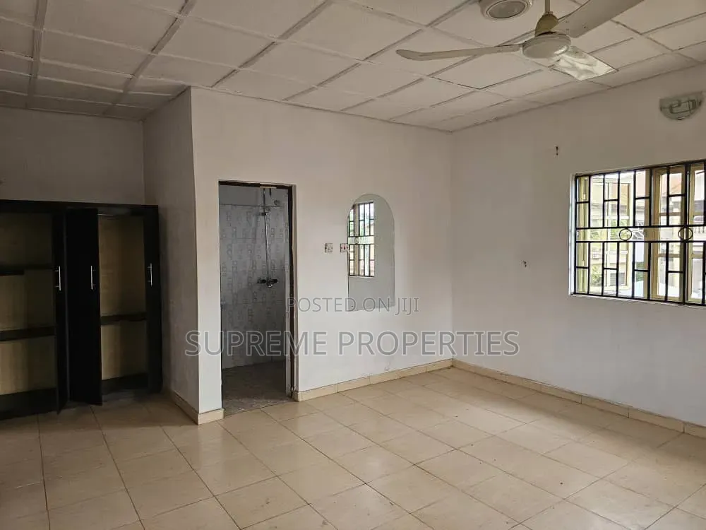 3bdrm Block of Flats in New Bodija, Ibadan for rent in Ibadan
