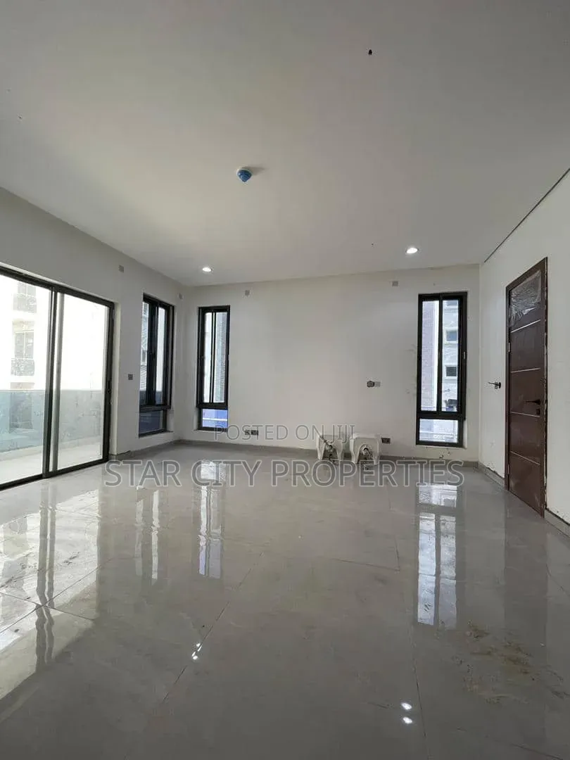 6bdrm Duplex in Old Ikoyi Lagos for sale in Old Ikoyi