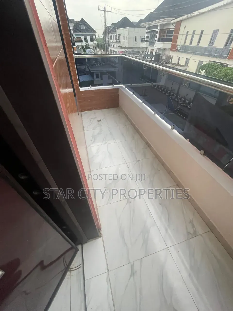 5bdrm Duplex in Tulip Heaven Chevron for rent in Chevron