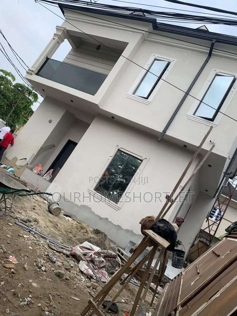Brand New 4 Bedroom Self Compound in Atunrase Medina