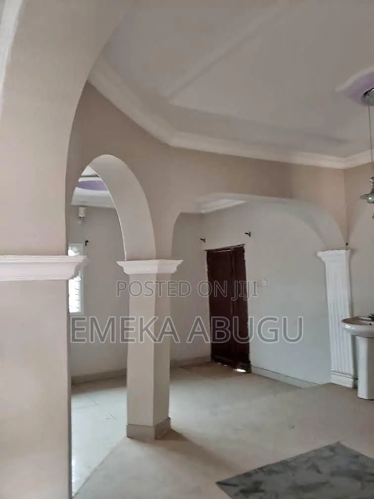 Furnished 4bdrm Duplex in Agodi for rent in Agodi