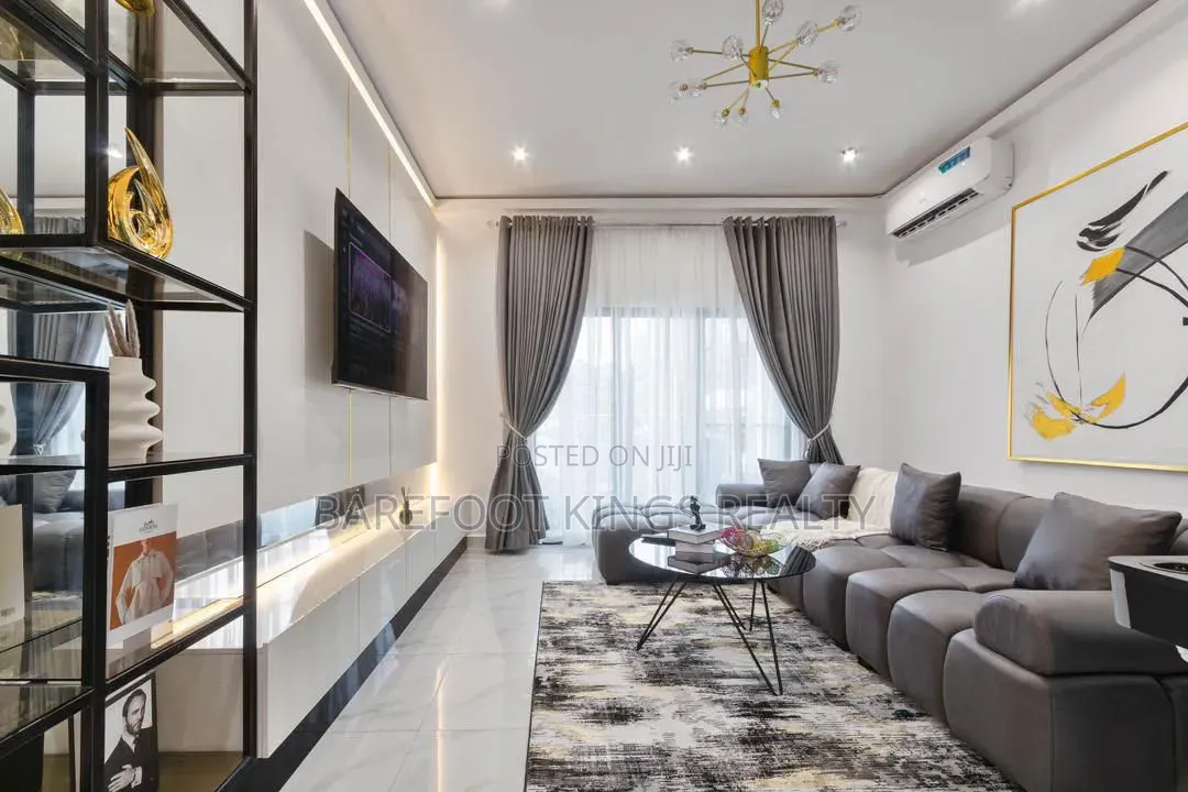 Luxury 2Bedroom Apartment With PS5 in Lekki Phase 1